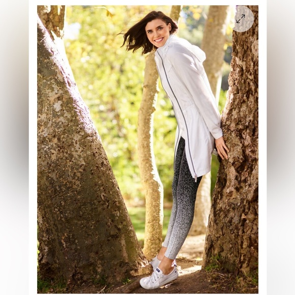 T By TALBOTS STARDUST LEGGINGS BUNDLE Size XS NAVY AND WHITE BLACK AND WHITE - Picture 1 of 15